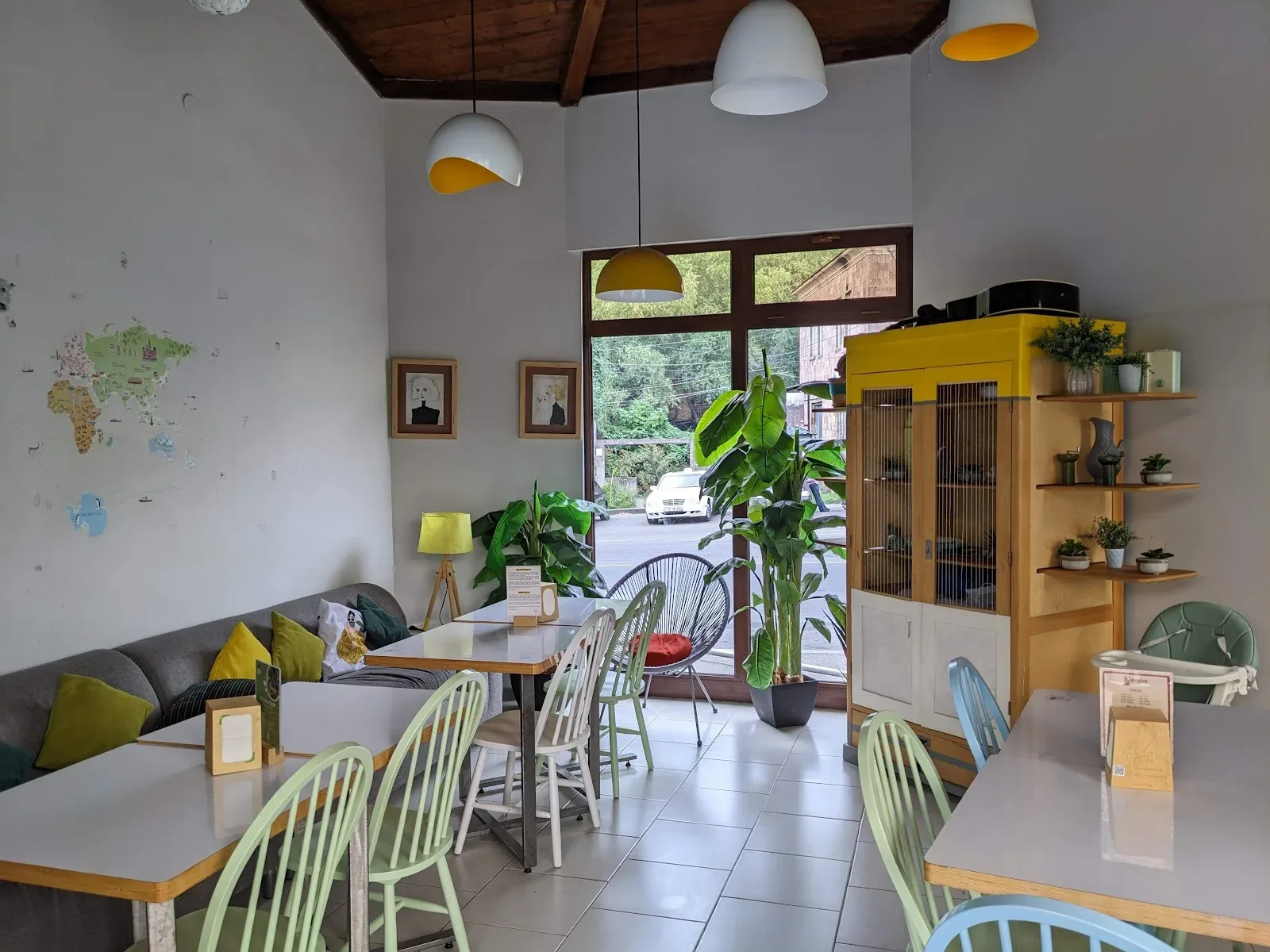 Cafe No.2