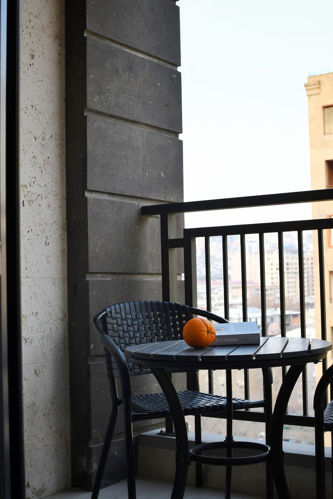 Close to Republic Square|Balcony & Walk Everywhere