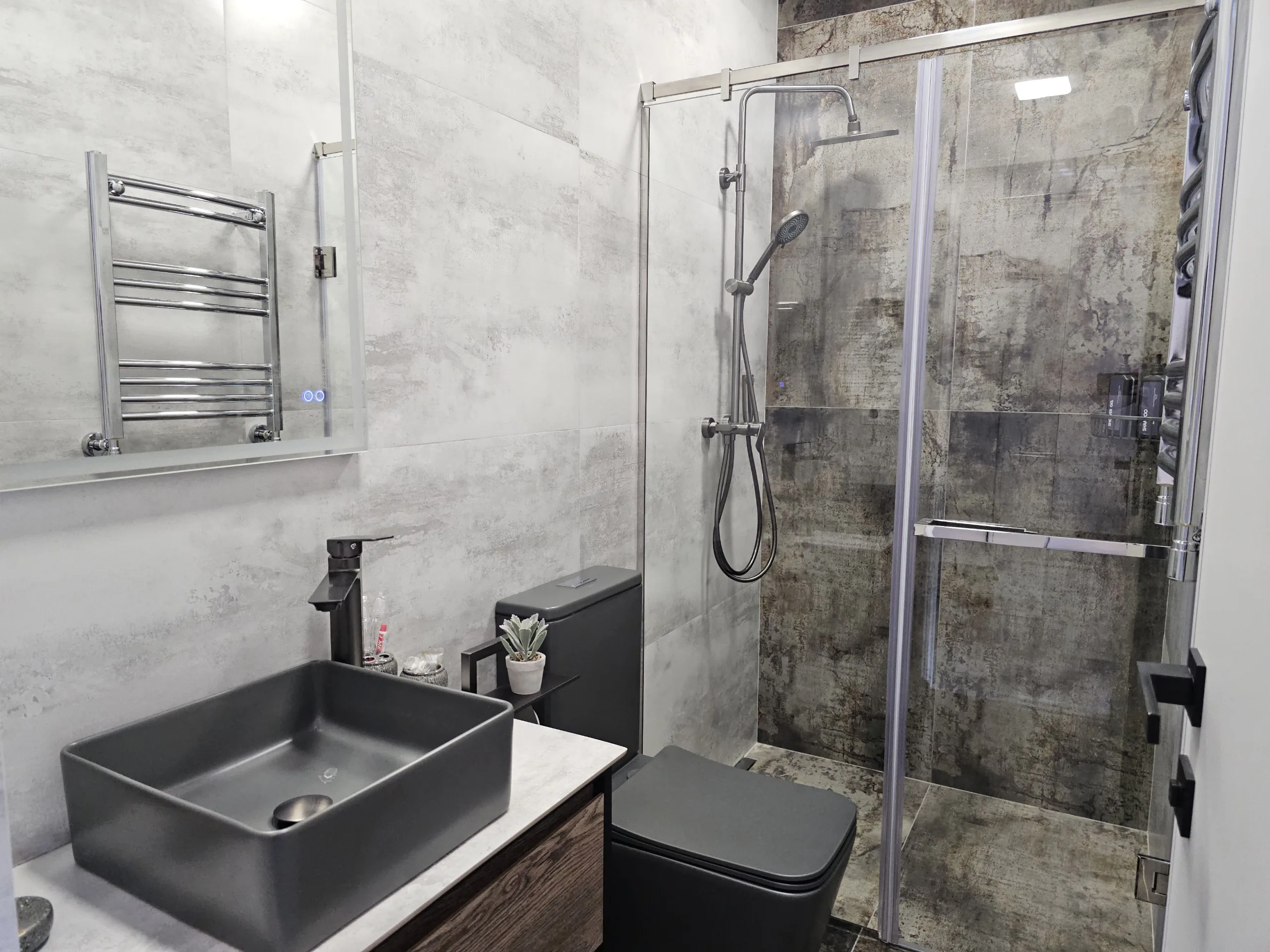 DiAngelo Guesthouse Room 18