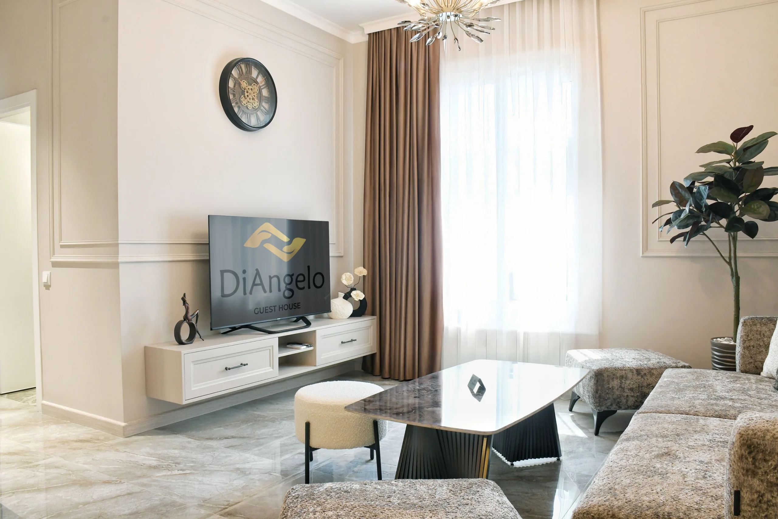 DiAngelo Guesthouse