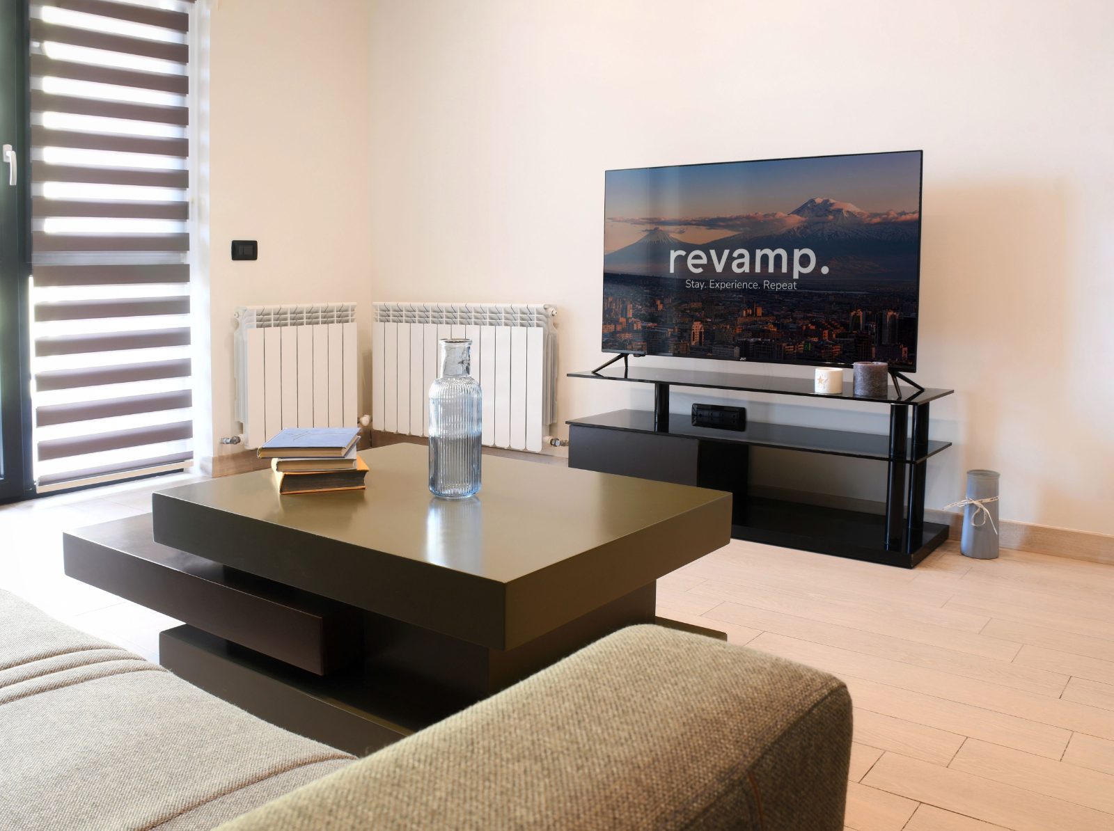 Close to Republic Square|Balcony & Walk Everywhere